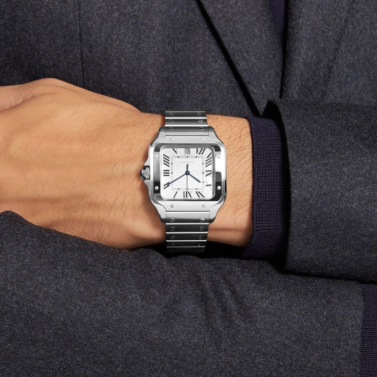 Onyx Watch — North Row | Close-Up