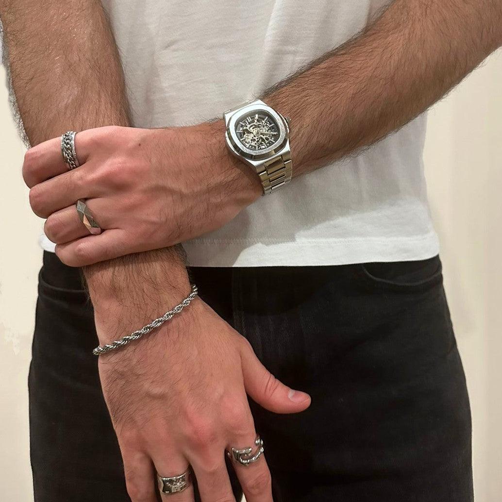 Oasis Watch — North Row | Detail View