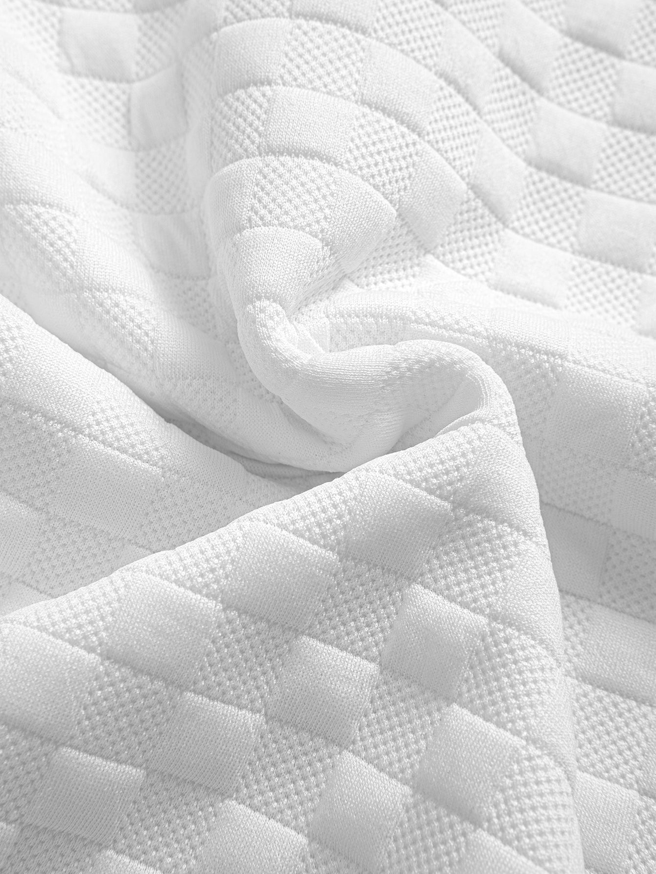 Checkerboard Jacquard  Arc Hem Hooded T-Shirt & Shorts — North Row | View 18