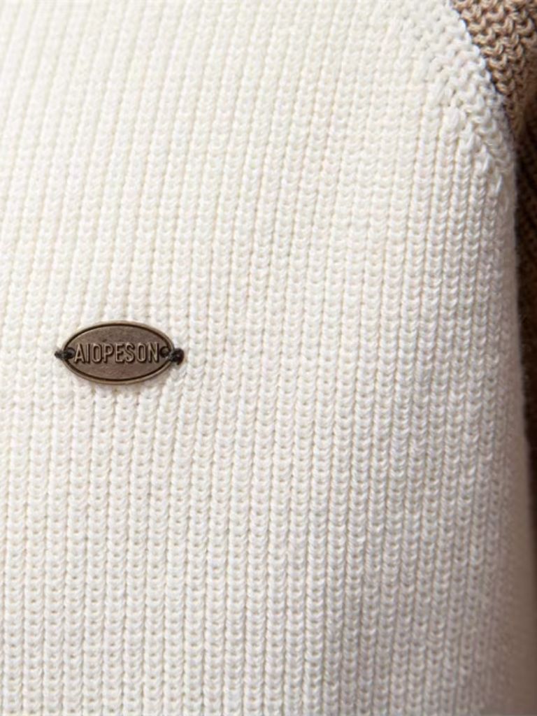 Apex Sport-Luxe Quarter Zip — North Row | Detail View