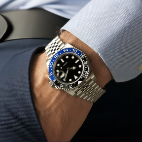 Ruvex Watch — North Row | Back View