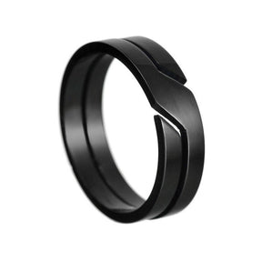 Prestigious Ring — North Row | Close-Up