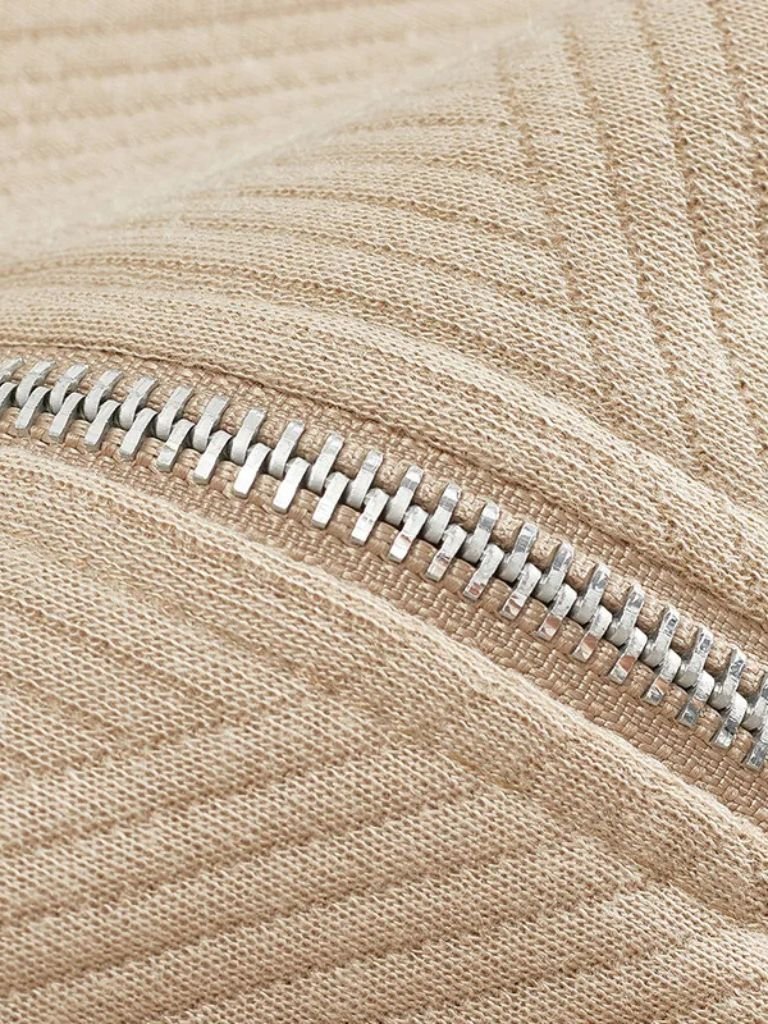 Sandmoor Luxe Pullover — North Row | Texture Detail